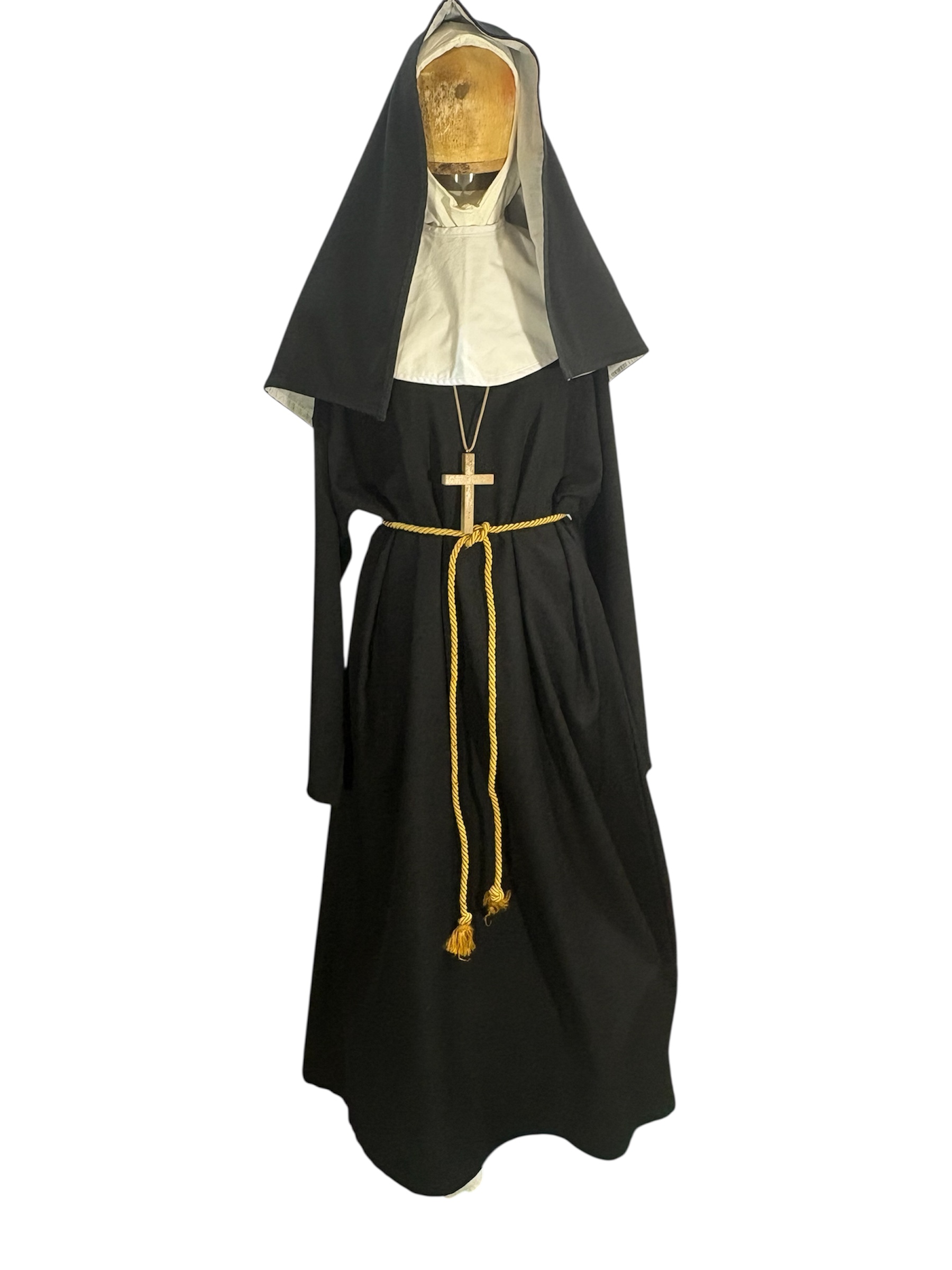 Nun -Rental