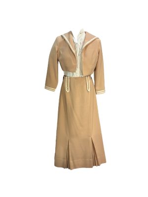 Dusty Pink Lady -Rental