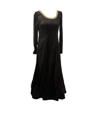 Guinevere (Black) -Rental