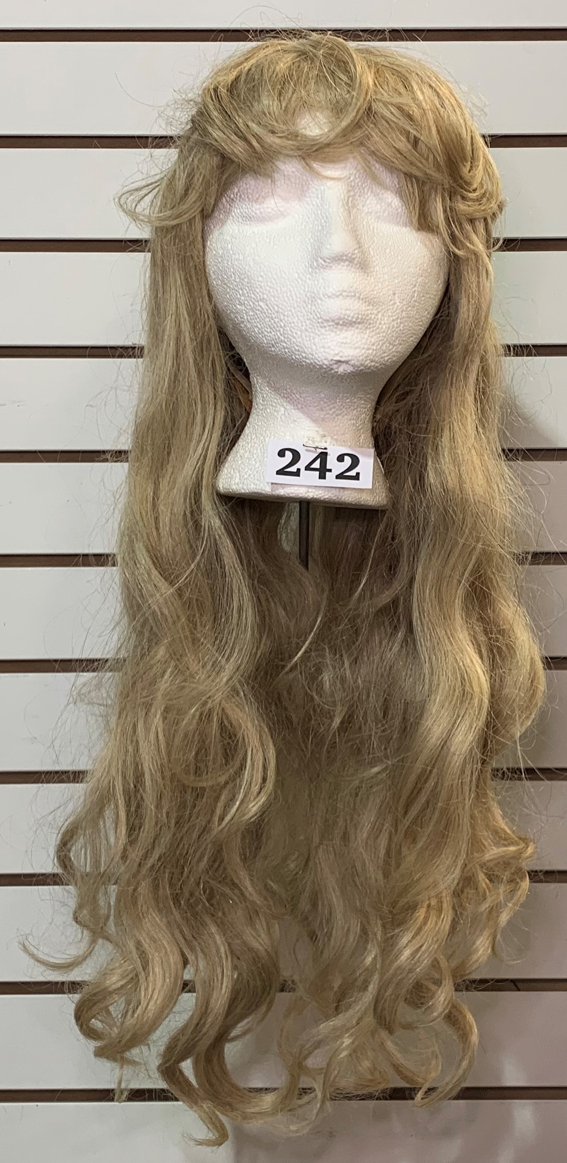 Rental Wig 0242 Theatre Garage